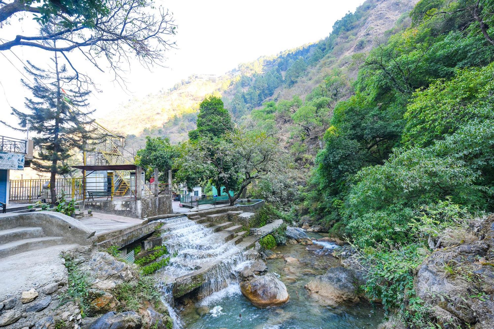 Fabhotel Kempty Lake Resort Mussoorie Exterior photo