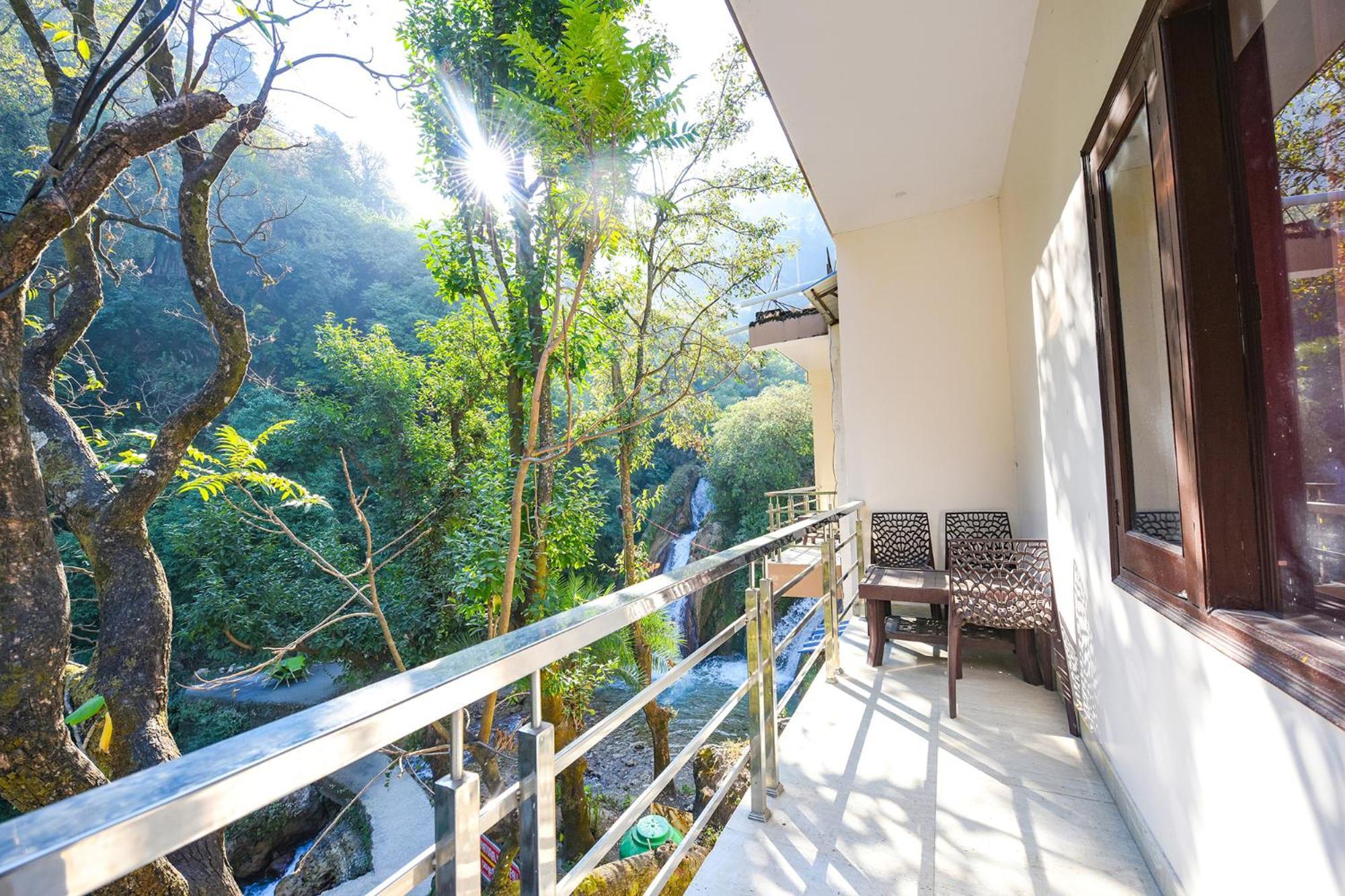 Fabhotel Kempty Lake Resort Mussoorie Exterior photo