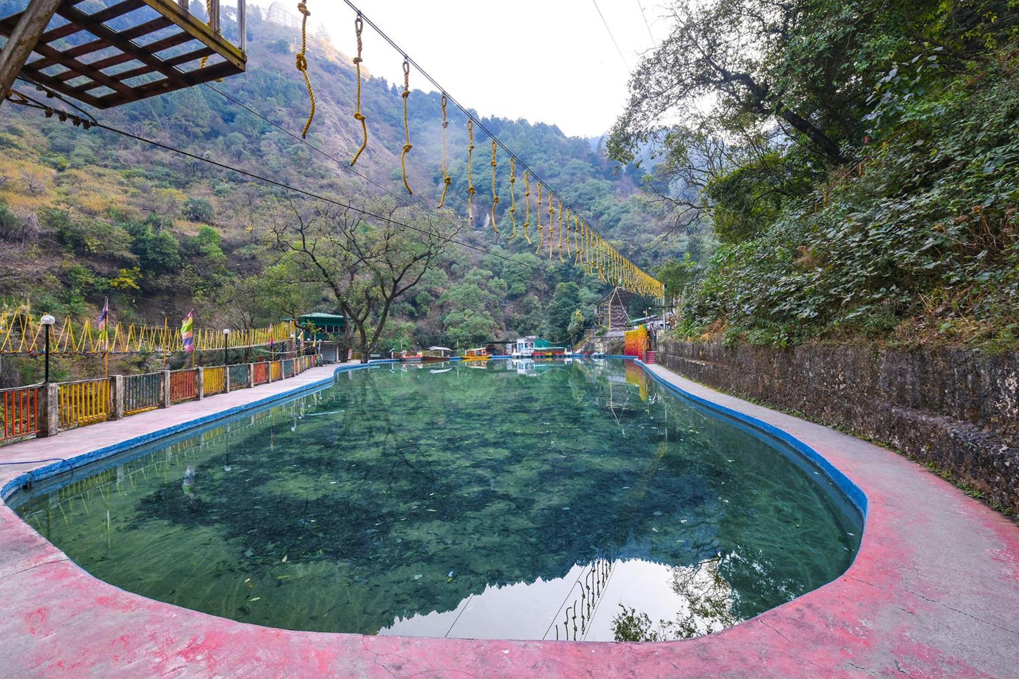 Fabhotel Kempty Lake Resort Mussoorie Exterior photo