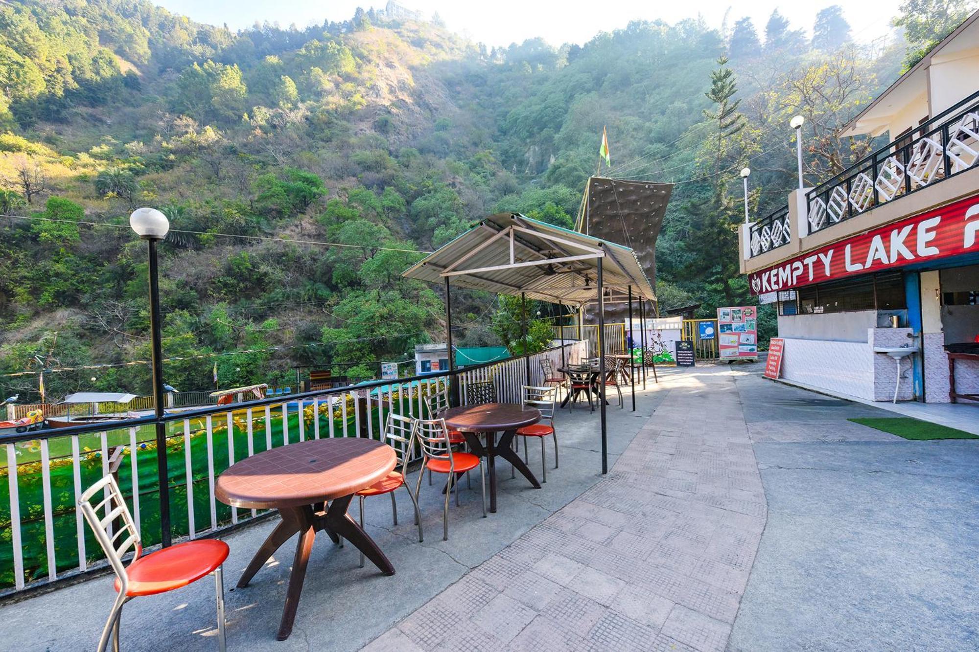 Fabhotel Kempty Lake Resort Mussoorie Exterior photo